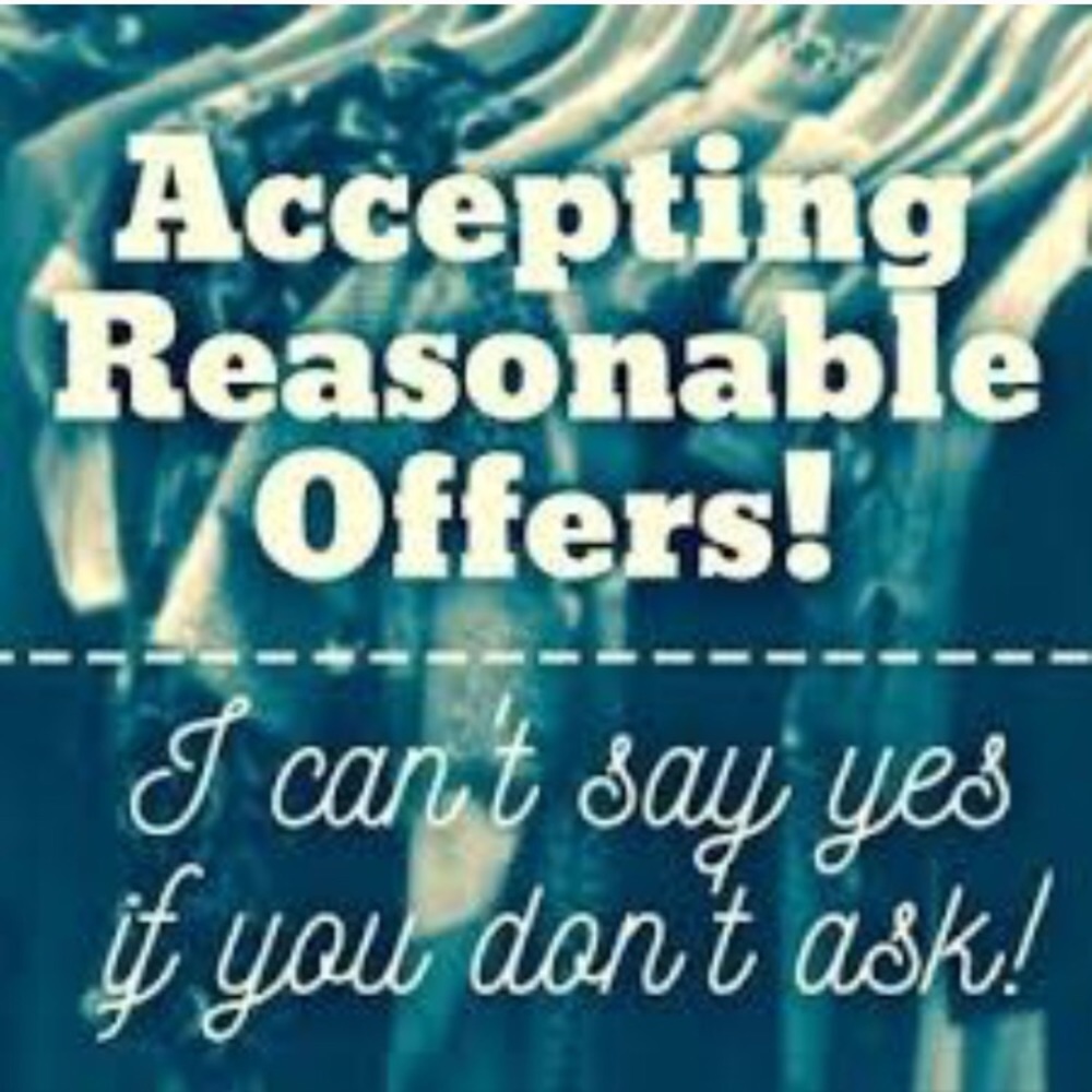 Trying to clear out my closet ! Offers accepted !